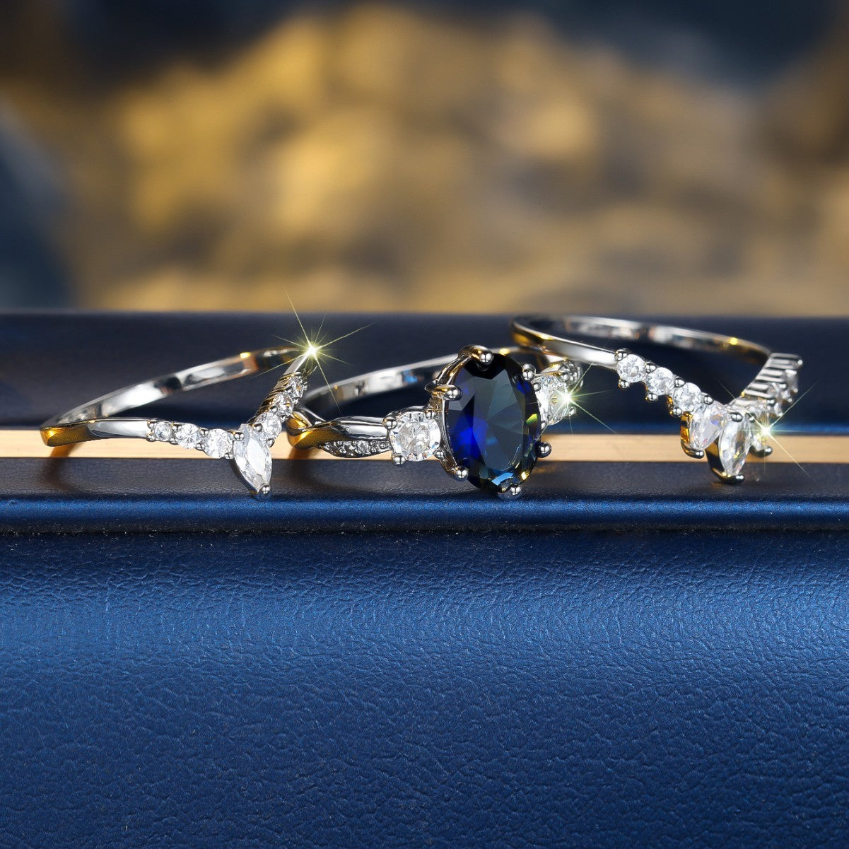 Platinum Egg-shaped Sapphire Blue Diamond Water Drop Shining Three-piece Unique Ring Curren