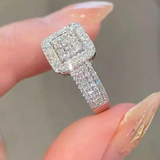 925 Sterling Silver Luxury Rhinestone Square Ring Curren