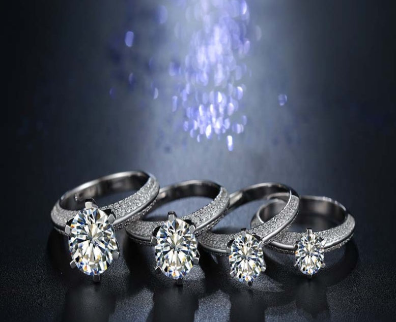 Six-claw paved with diamond luxury ring Curren