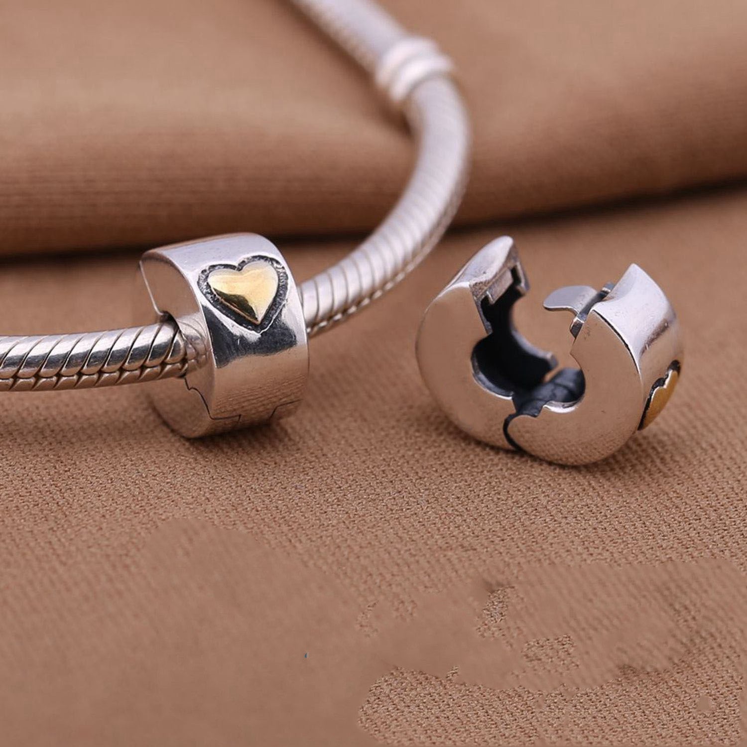 925 silver bracelet heart-shaped color separation buckle null