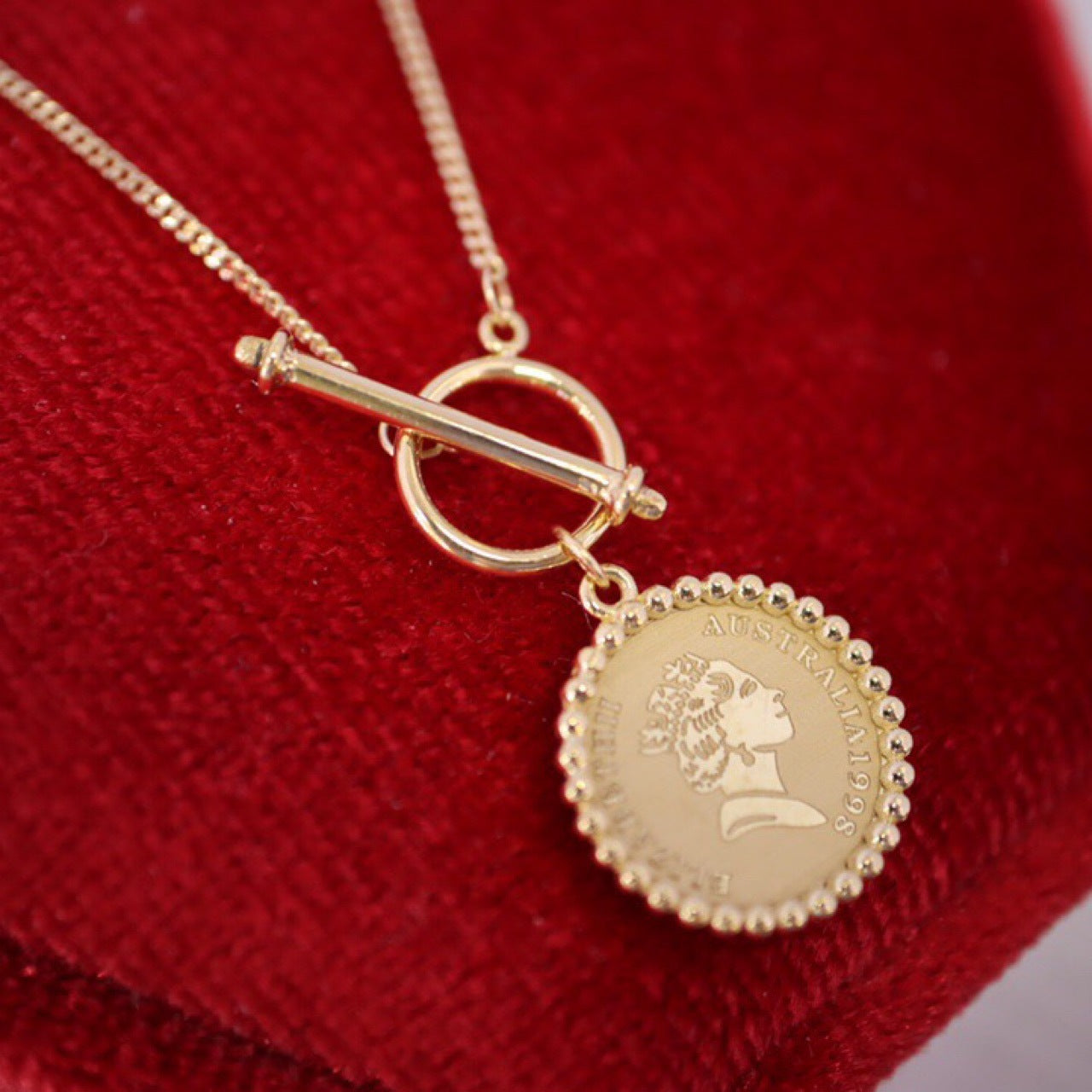 Gold Retro Round Brand Pure Jewelry Necklace Curren